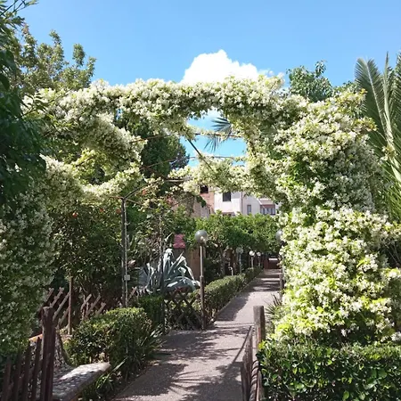 펜션 Il Giardino Degli Agrumi *