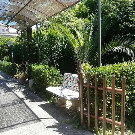 Holiday home Il Giardino Degli Agrumi *